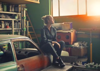 Svuotare una cantina: i consigli per farlo