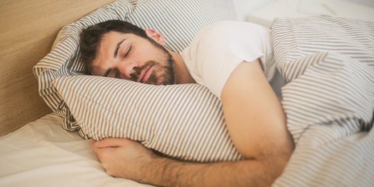 Iperacusia temporanea: cause e rimedi
