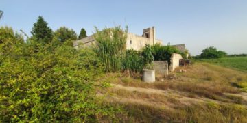 Terreni con rustico, la base per la casa dei propri sogni