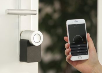 Come rendere una casa smart? Consigli utili per una casa più comoda ed efficiente