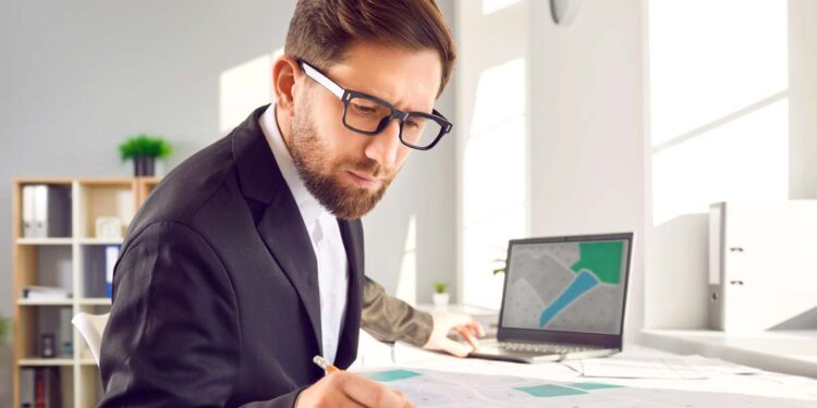 La Necessità di Effettuare una Visura Catastale: Un Passo Essenziale per la Sicurezza Immobiliare