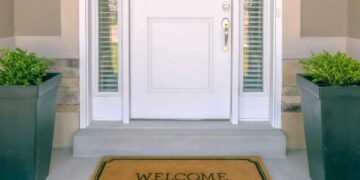 Come pulire gli zerbini da esterno: la guida completa