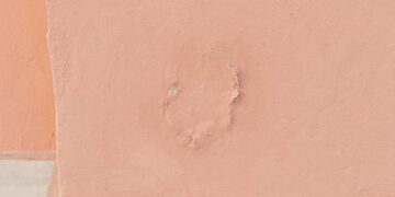 Cosa succede quando l’acqua penetra nelle pareti esterne?